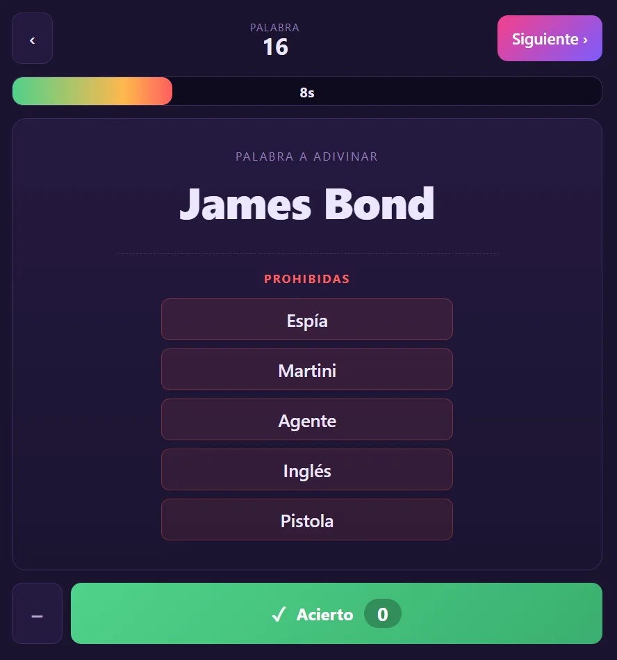 Taboo game card mid-turn: the word to guess is 'James Bond' with the forbidden words Espía, Martini, Agente, Inglés and Pistola, above a green 'Acierto' hit button